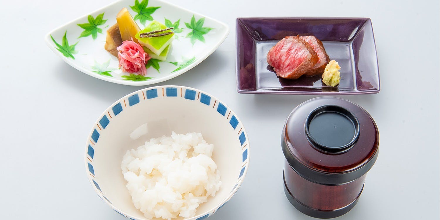 日本料理 花かがみ