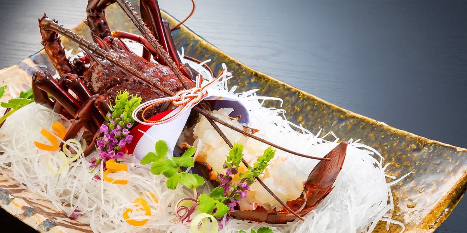 日本料理 卯之庵（ニホンリョウリウノアン）