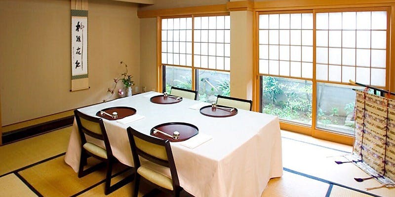 日本料理 卯之庵（ニホンリョウリウノアン）