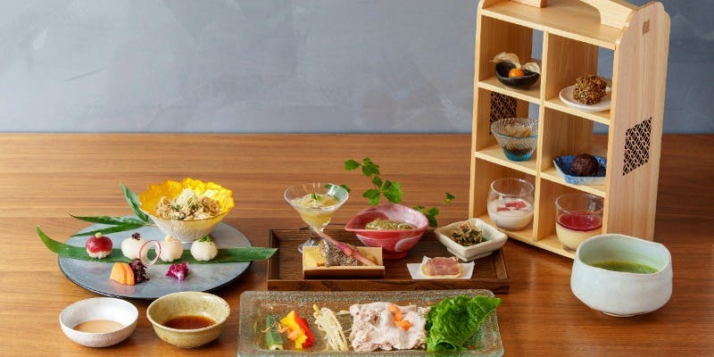 ���{�����uJapanese Cuisine ���u�v�^�Z�����A���^���[���}�z�e��