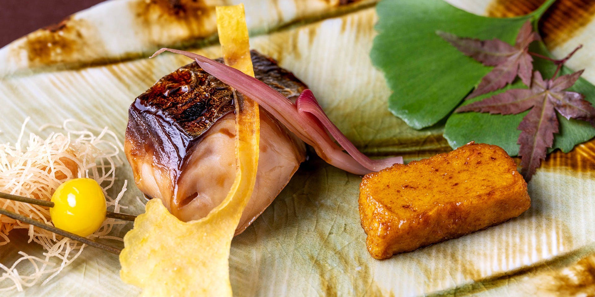 日本料理 Japanese Cuisine 桜丘