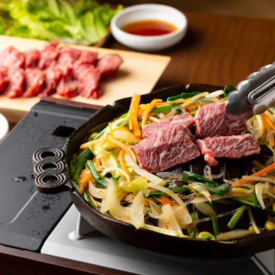 五感で味わう本格韓国料理