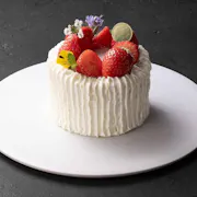 お祝いケーキ