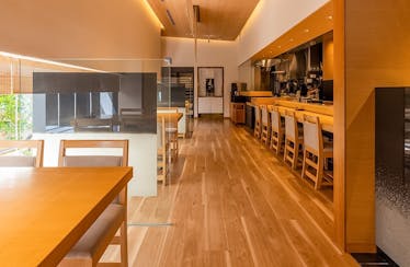 炭焼きうなぎ・かしわ登河池下店