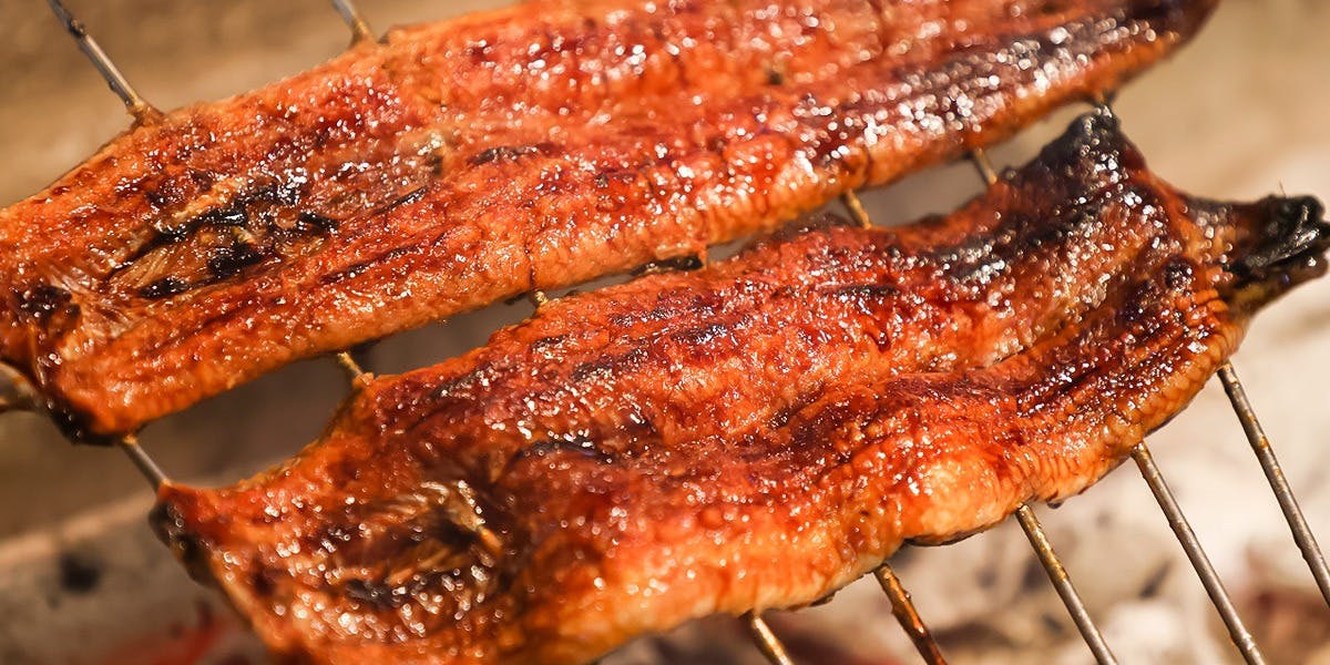 炭焼きうなぎ・かしわ 登河 池下店