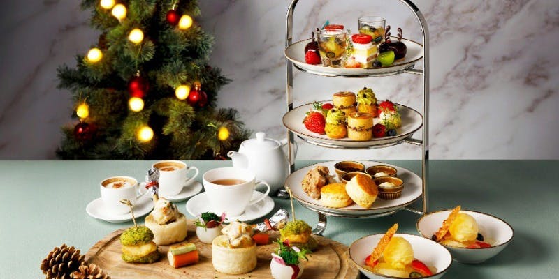 ホリデーアフタヌーンティー「Ring of Joy」＋スパークリングワイン1杯付