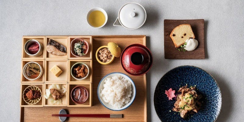 【年末年始特別ランチ】年の瀬や新年の会食に　飛騨牛肩ロースと旬の味覚を愉しむ全5品