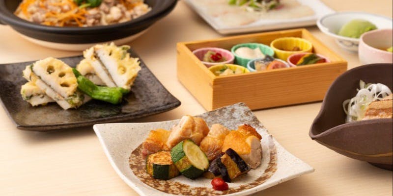季節のコース【彩】富嶽白鶏の柚子胡椒焼きや土鍋で炊いた浅利ごはん等　8品＋【2時間飲み放題付き】