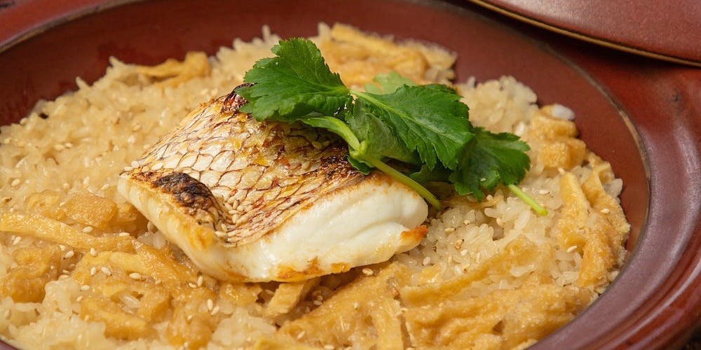 茶茶 白雨（チャチャ ユウダチ）