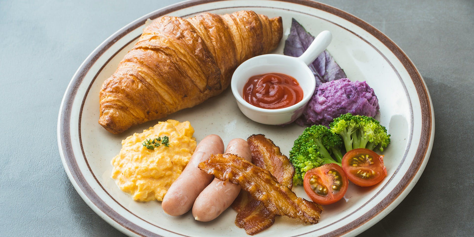 浮雲カフェ（ukigumo cafe）