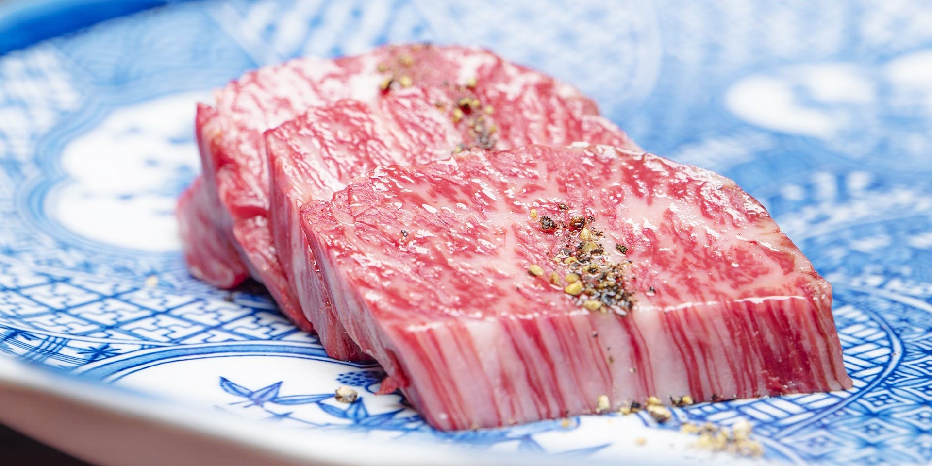 USHIMITSU NISHIAZABU（うしみつ）