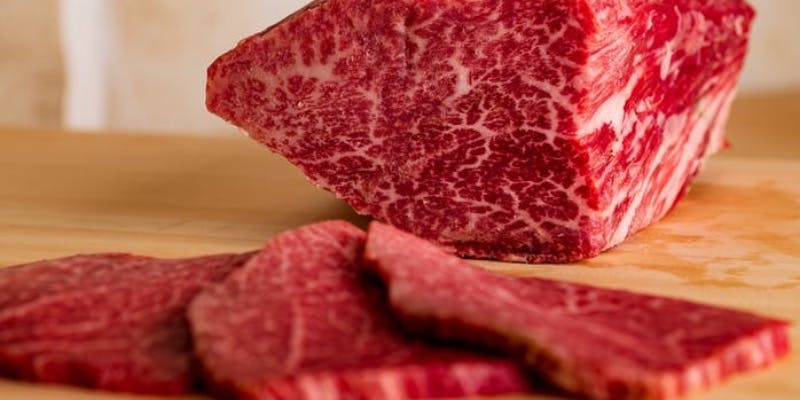 10月27日～　個室確約！祝【新宿うしみつ開店記念コース】和牛の雲丹ユッケドッグ　～醤油淡雪塩～