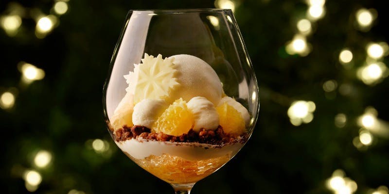 【グランバッハパフェ】季節のパフェ　　＋厳選紅茶フリーフロー