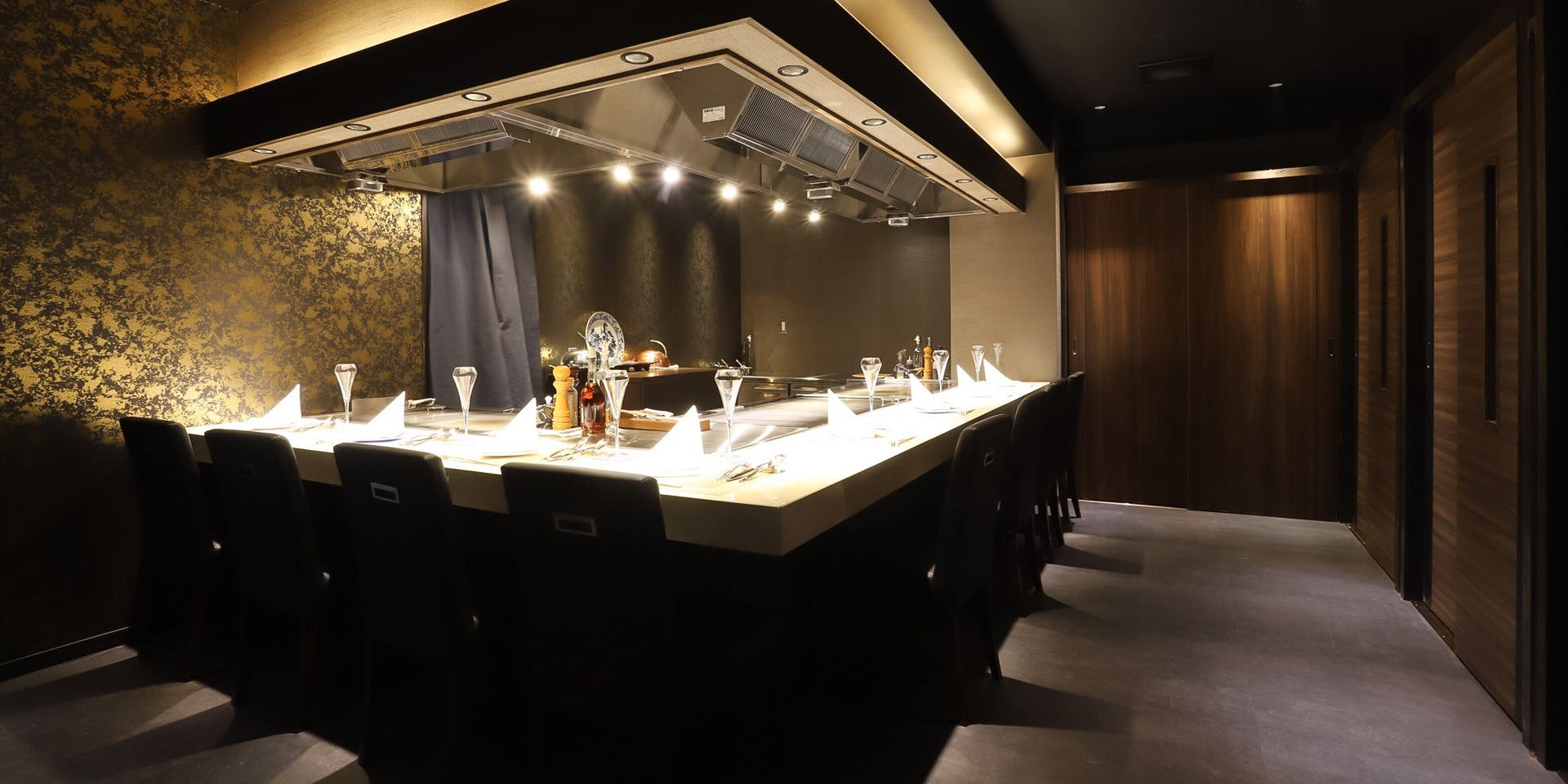 鉄板焼 ステーキ 北野坂 - 画像1