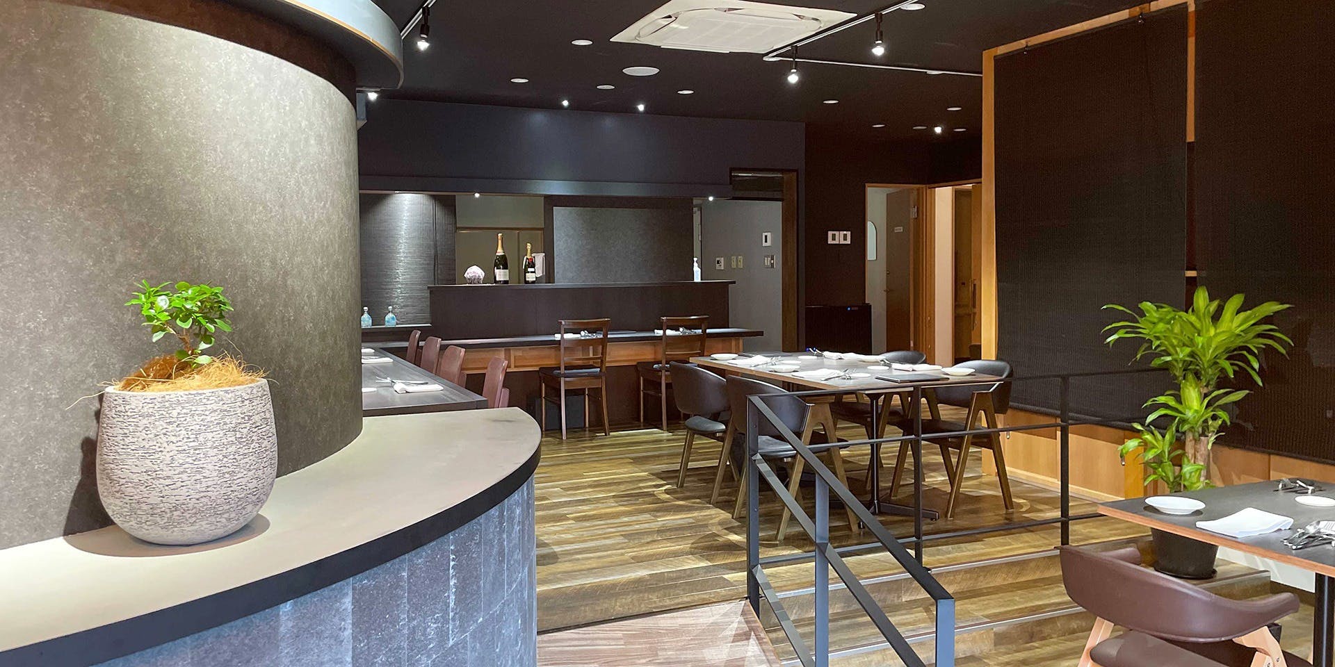 インディヴィ Indivi 国立 モダンフレンチ 一休 Comレストラン