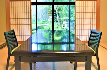 野むら山荘