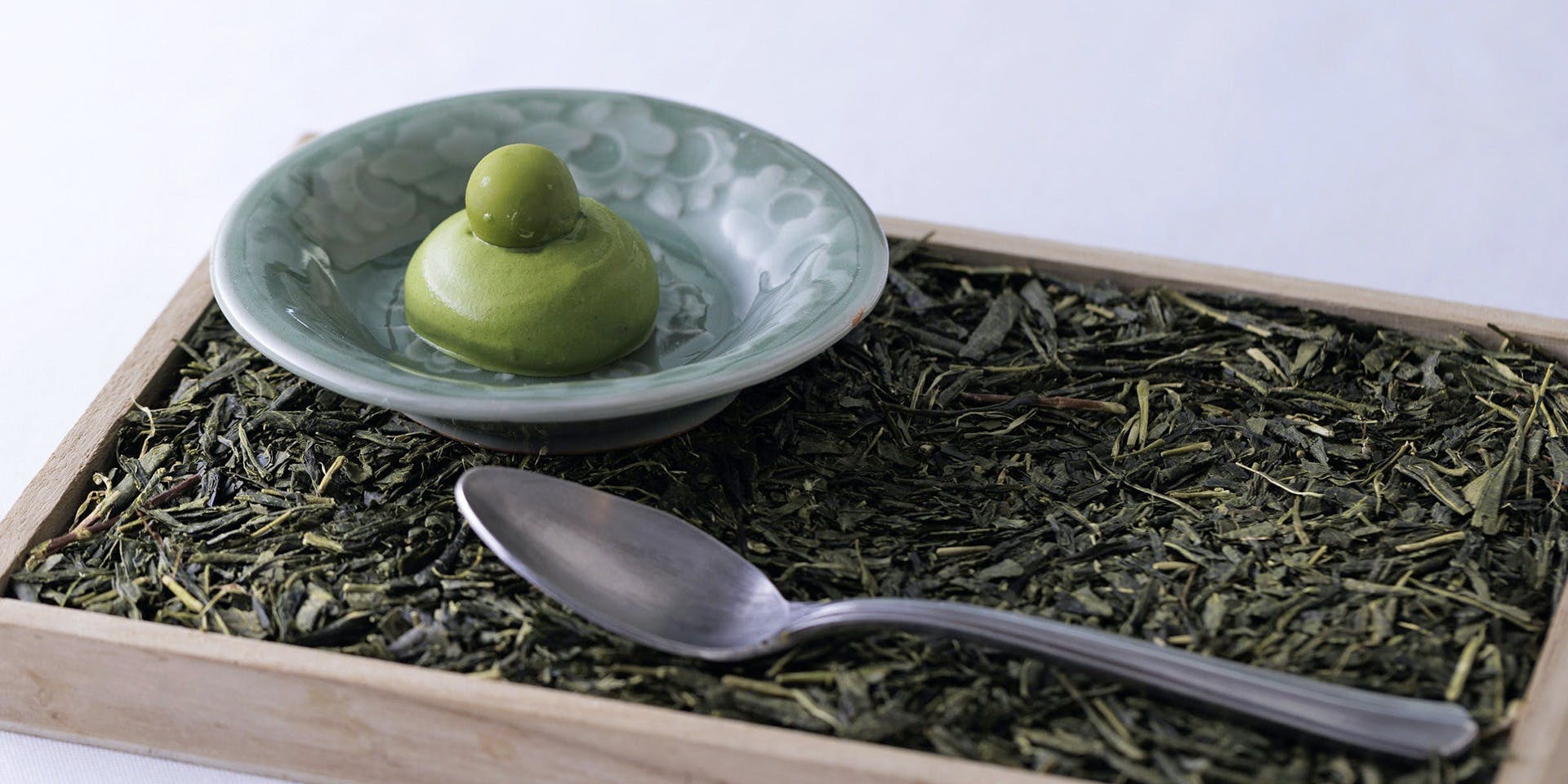 IZURUN（イスルン）