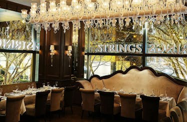 TAVERN by the green/ザ ストリングス 表参道 2F