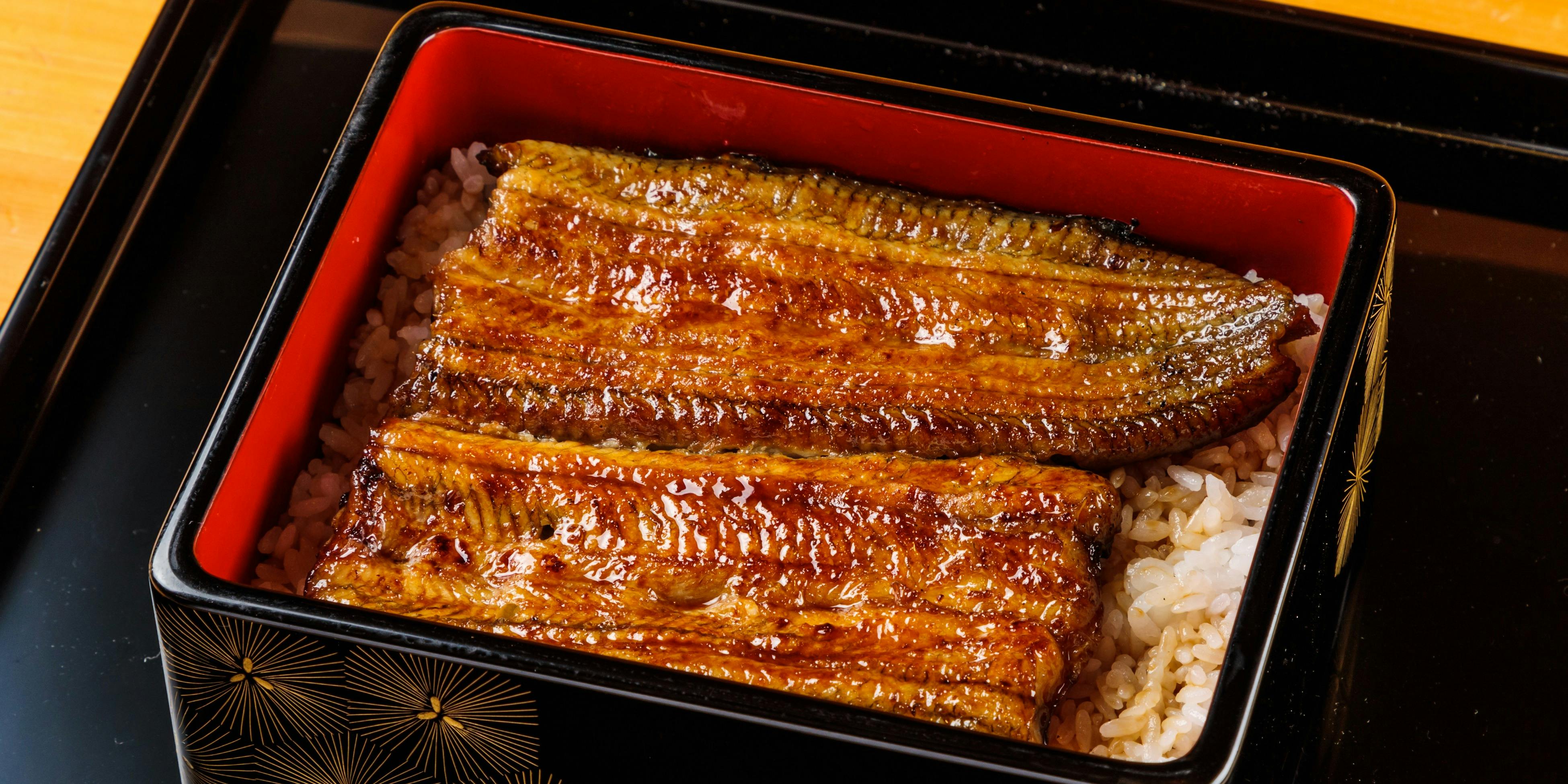 日本橋 鰻 伊勢定 蓮 GINZA SIX店