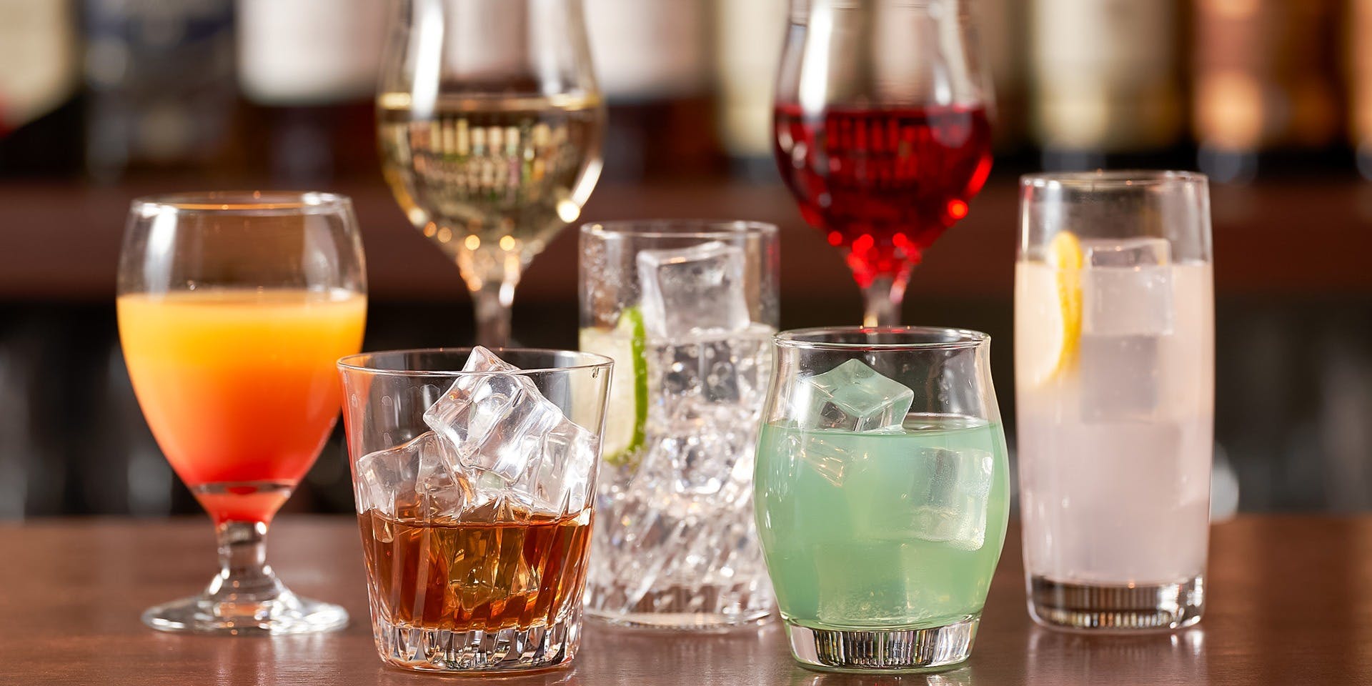 花岡 DINING and BAR