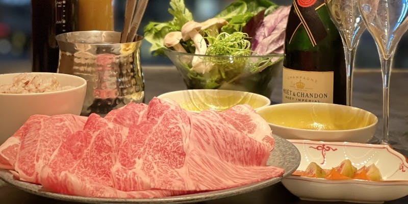【豪華晩餐コース】神戸牛肩ロース、松阪牛サーロインなど豪華盛り合わせのしゃぶしゃぶ・すき焼き