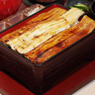 室町店限定の箱めし「参のせ」