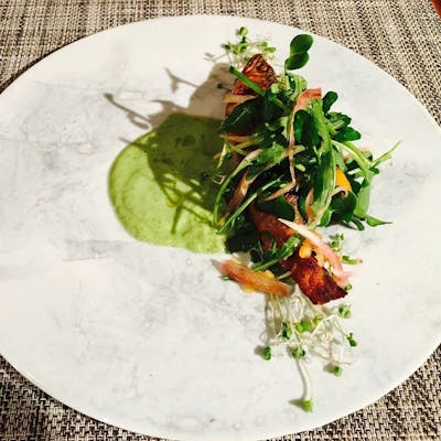 ワインにもこだわる本格派