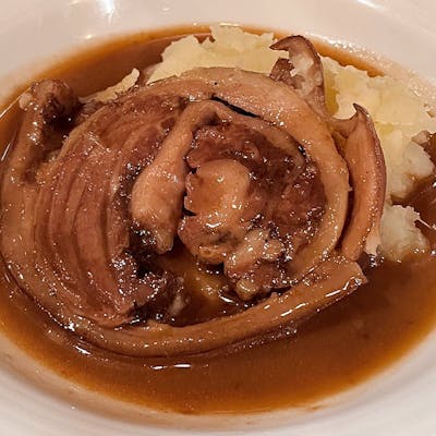 豊富なラインナップの厳選ワイン