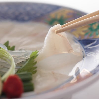 新鮮な最高品質のとらふぐを使用