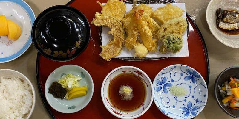 【天ぷらコース】海老・魚・野菜の天ぷら、果物など