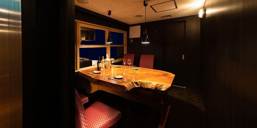 記念日におすすめのレストラン・横濱 里葉亭 (横浜駅鶴屋町店)の写真2