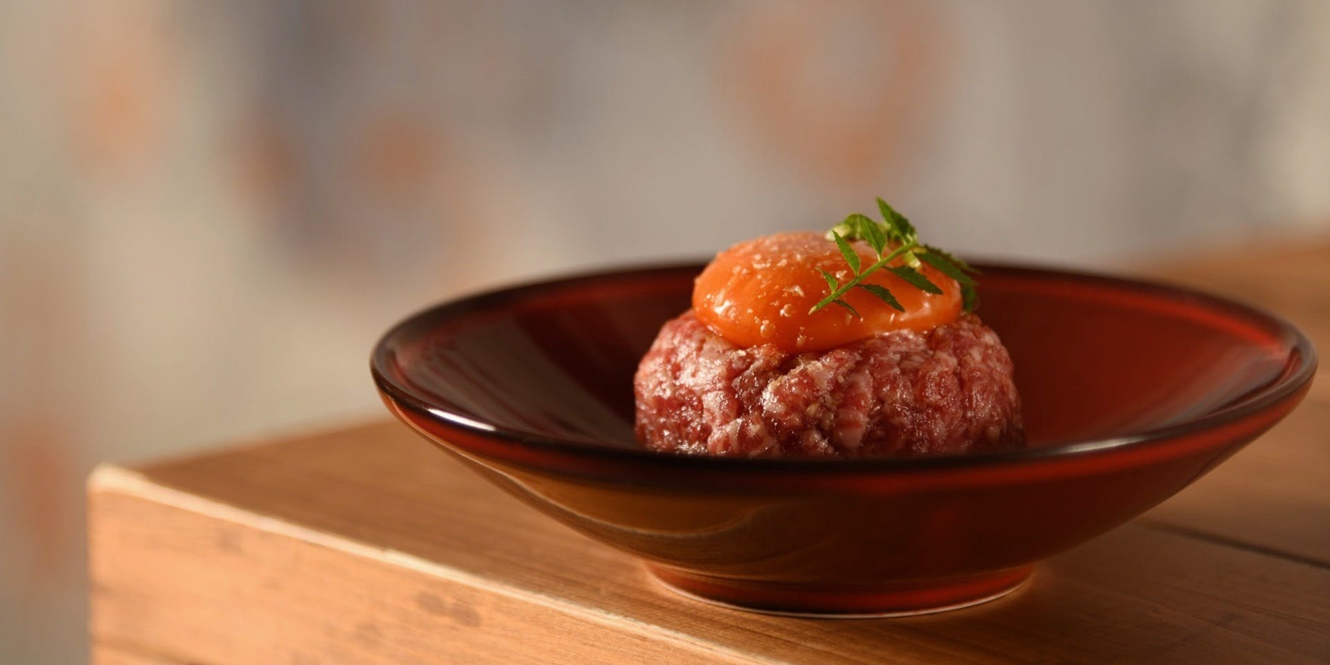 熟成焼肉 マルニク 【デザートプレート付】二人のための記念日コース