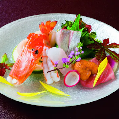 高級食材をふんだんに使った本格的な逸品を