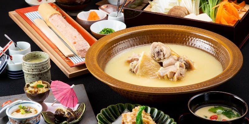 【天草大王「華」コース】 メインは鶏すき鍋と水炊きが選べる 全7品＋1ドリンク（鶏すき鍋）