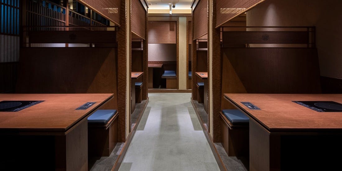 博多水炊き・鶏すき鍋 西新初喜 プラリバ店