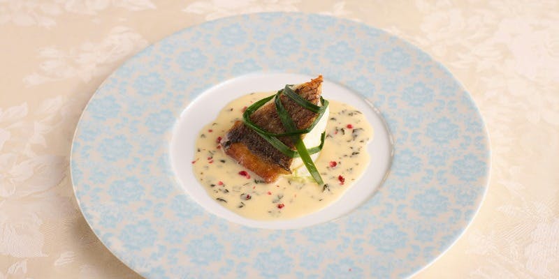 RESTAURANT L�fESPRIT DE CHEVALIER