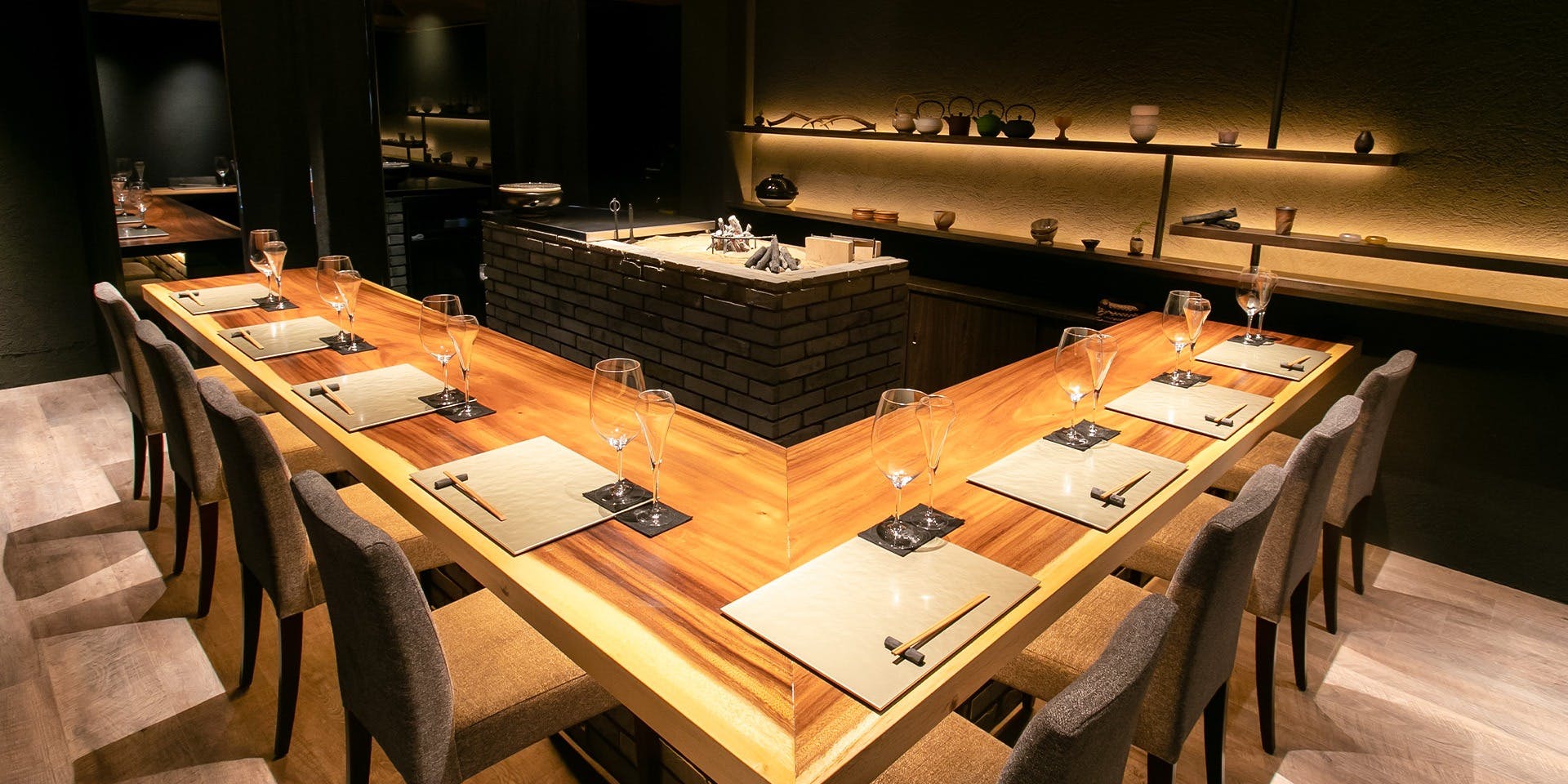 肉割烹 ASATSUYU（アサツユ）