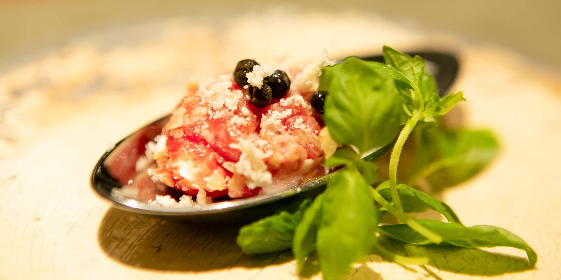 肉割烹 ASATSUYU（アサツユ）