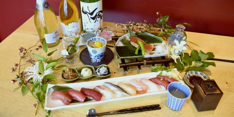 【彩～irodori～】特別なランチに。肉寿司含む特選握り10種など全7品＋乾杯スパークリング付き