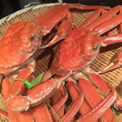 やす田名物「カニ」