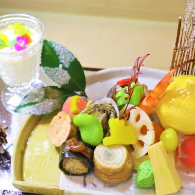目でも味わう季節の料理