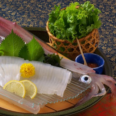 鶴八名物 イカの活造り