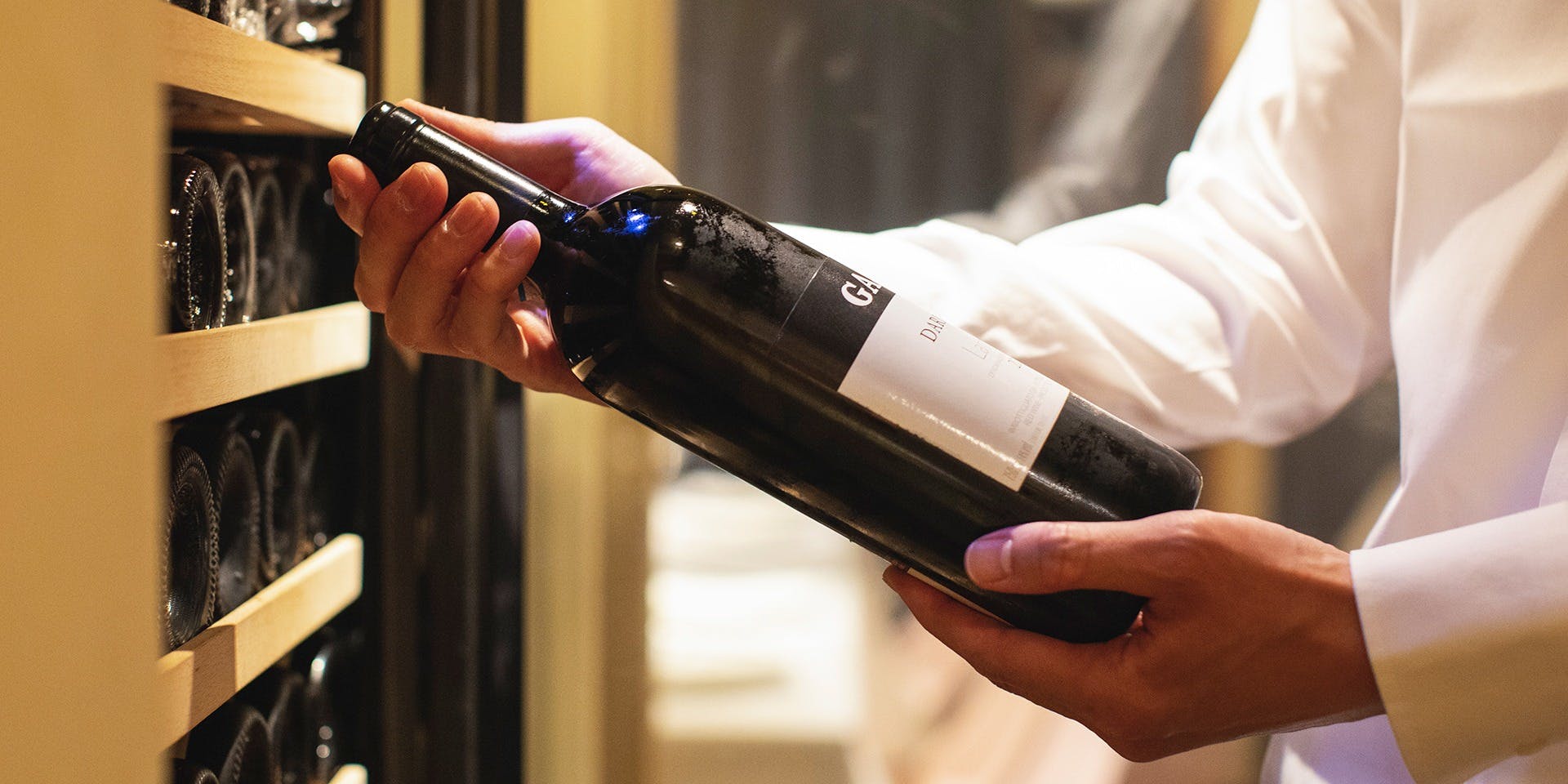 Vinoteca Fiore（ヴィノテカ フィオーレ）