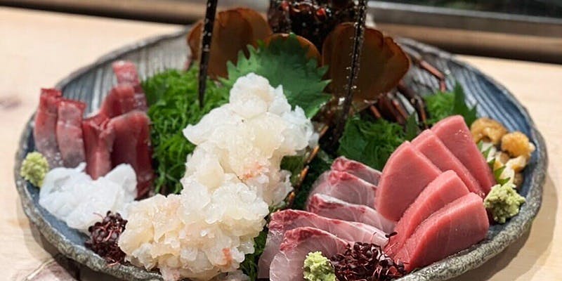 鮨割烹 羽月（はねつき）