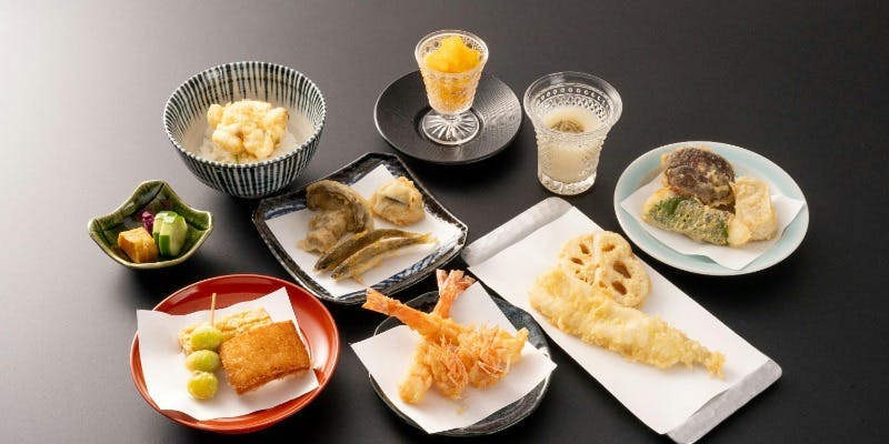 【天ぷら尽くし】先附・天ぷら13品・ご飯物・水物【白川】＋グラスシャンパン付