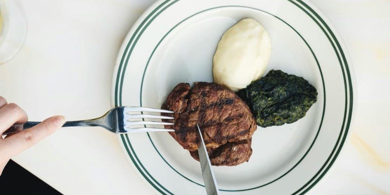 �x���W���~���X�e�[�L�n�E�X�����K�[�f���e���X�I���䒬 (BENJAMIN STEAK HOUSE KIOICHO)