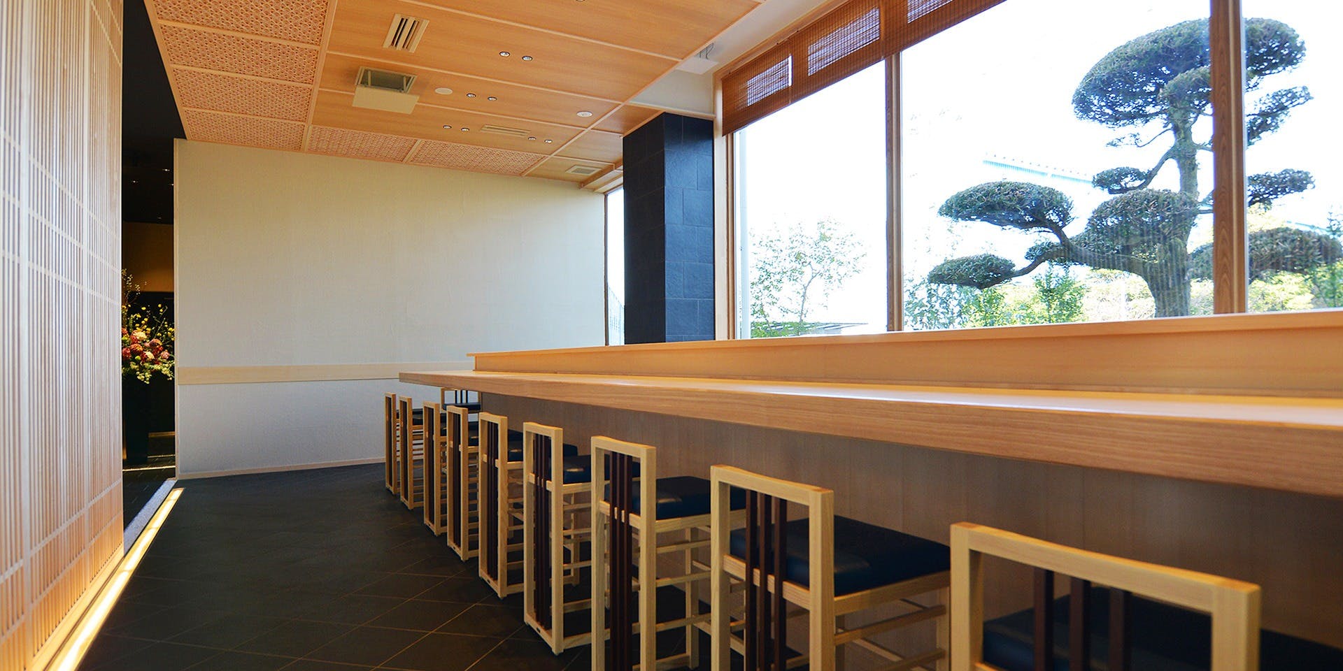 鮨 一海 スシ ヒトミ 木更津 鮨 一休 Comレストラン