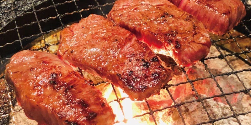 【秋の焼肉コース】 王道 秘苑の焼肉を楽しむ＋乾杯スパークリング