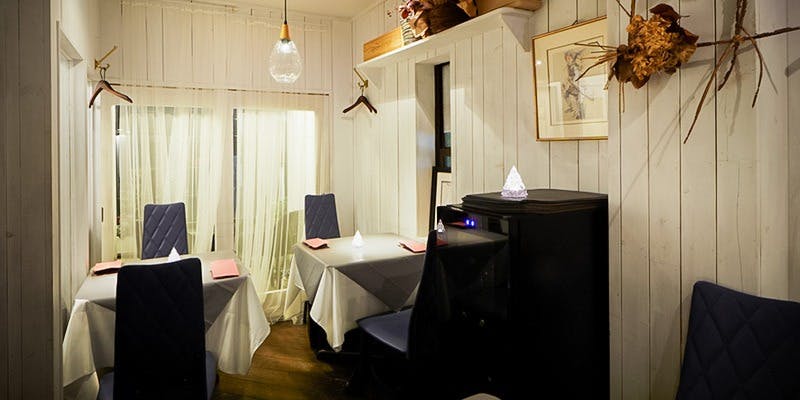 Jusqu'au noir（ジュスコノアール）