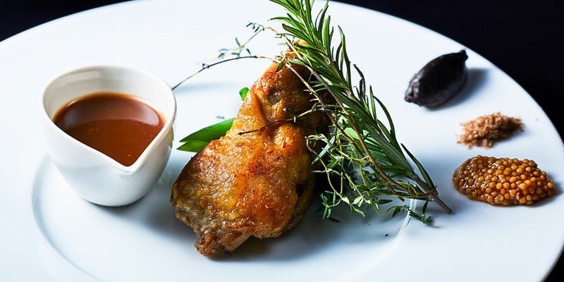 Jusqu'au noir（ジュスコノアール）